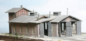 Ansicht Lokschuppen Duderstadt in der Baugröße 1 (1:32), zur Vergrößerung des Bildes, bitte Anklicken